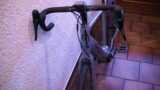 gebrauchtes e-Rennrad mit 23km auf dem Tacho Vorderansicht e-Rennrad